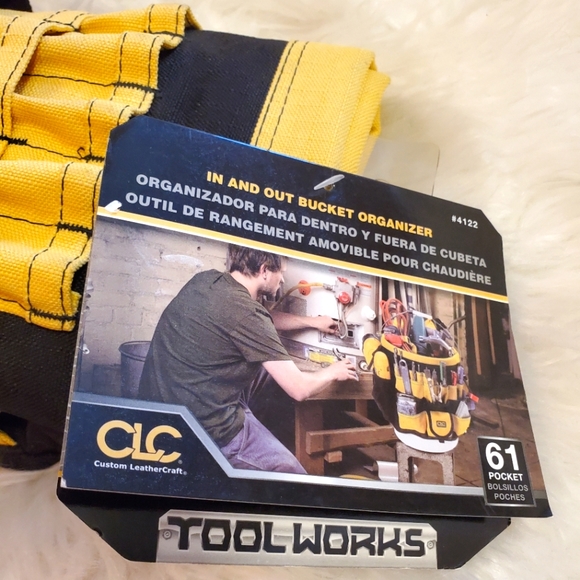 CLC (Custom LeatherCraft) 61 Pocket In-and-Out Bucket Organizer - black & gold - Picture 9 of 11